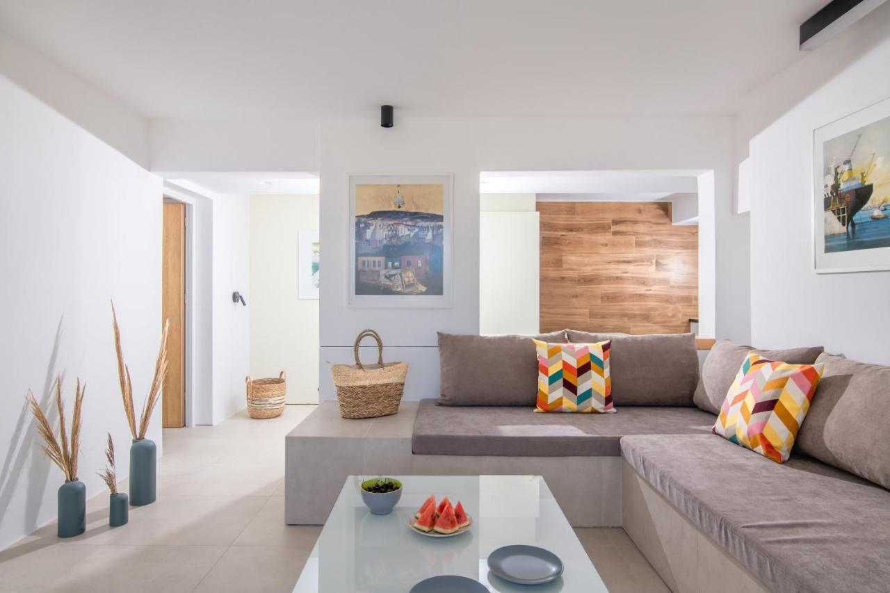 Ariadni Suites Karteros Luaran gambar